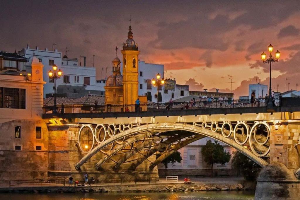 Montequinto Anfitriones De Glamour - Albor De Sevilla מראה חיצוני תמונה